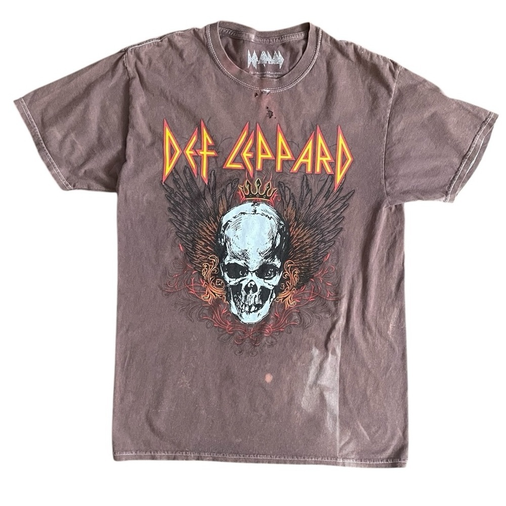 Def Leppard Skull Wings Music Men medium Short Sleeve Brown Graphic TShirt retro